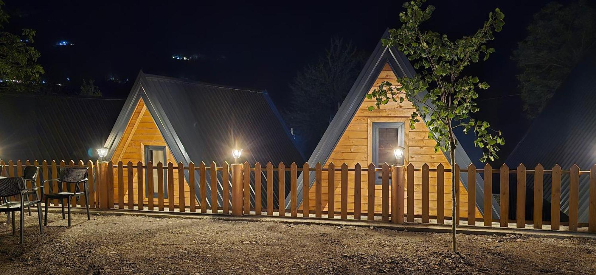 Mikpritja Theth Villa Екстериор снимка